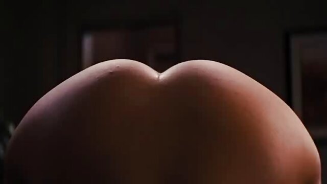 حیرت انگیز :  جنسی اپیل نوجوانوں Kiara رات پر جنگلی سکس با مادر روسی جاتا ہے ایک پریمی کی ڈک فحش ویڈیو 